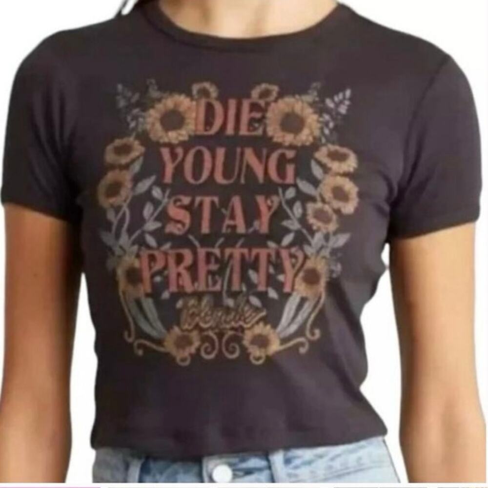 Blondie Die Young Stay Pretty Graphic T-Shirt - Women's Small